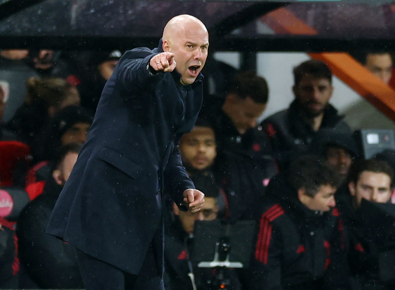 登录入口-菲尔·汤普森：斯洛特不该承受压力 下赛季利物浦能英超夺冠